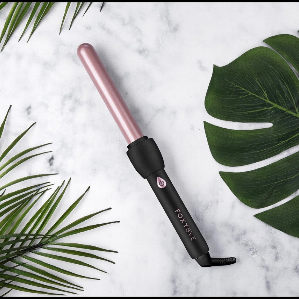 FOXYBAE Black & Rose Gold 25mm Curling Wand